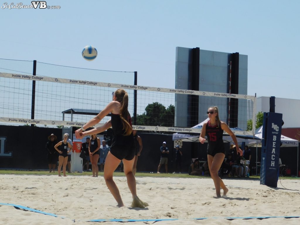 Logan Daniels & Abigail Brown of Saddleback College Beach Volleyball - scbvb.club - 4/26/23